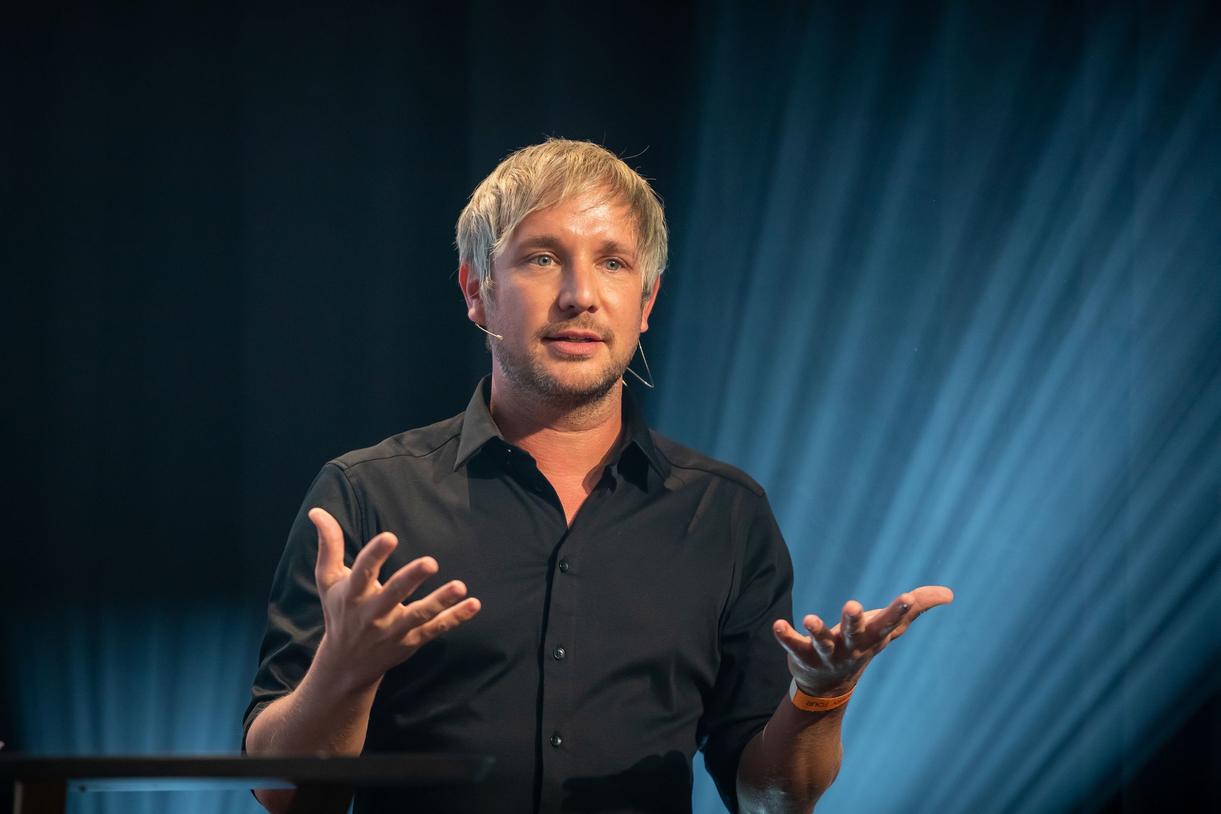 Marc Ebinger on stage